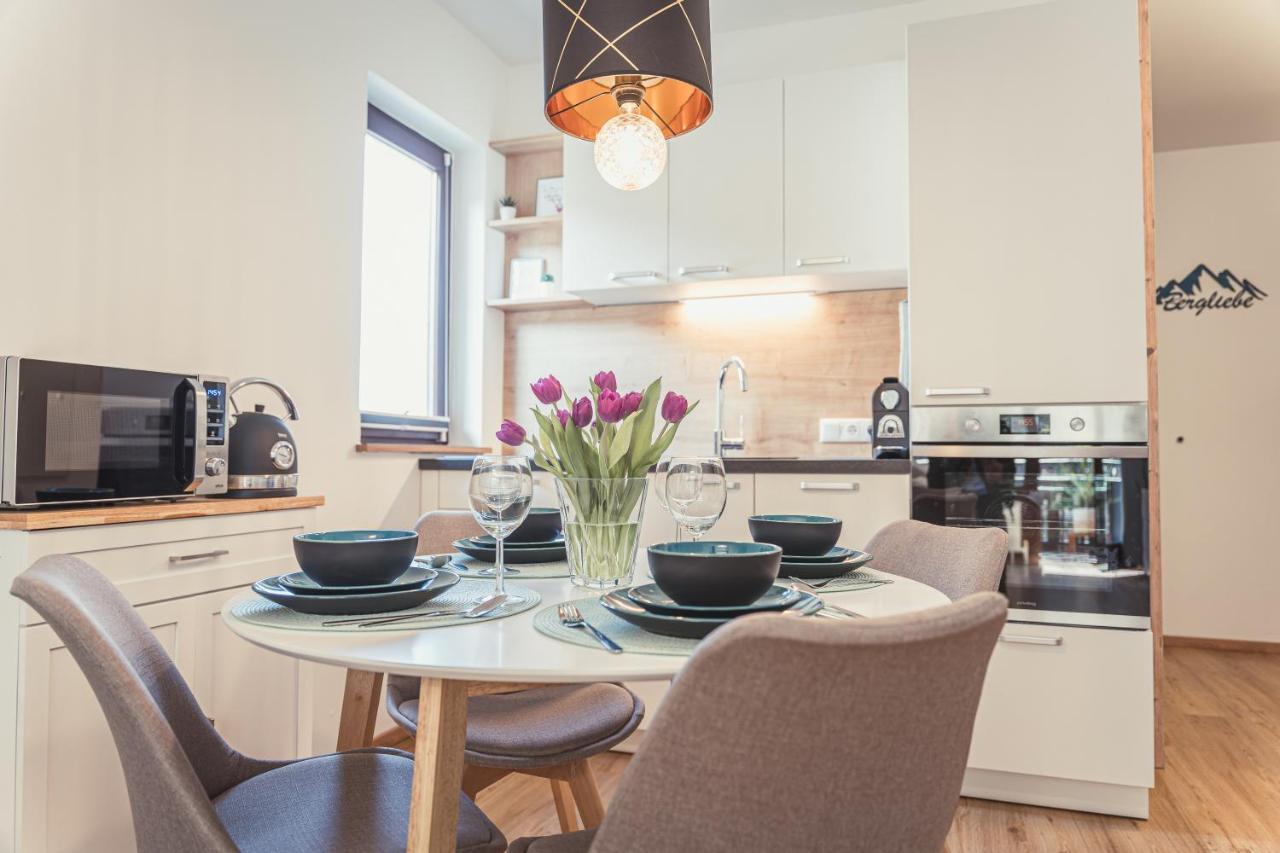 Apartment Bergliebe - 40 M² Wohnung In Hotelanlage バート・ゴイーザーン エクステリア 写真